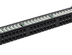 Priključni panel, 48xRJ45 cat.5e, 1HE, črn